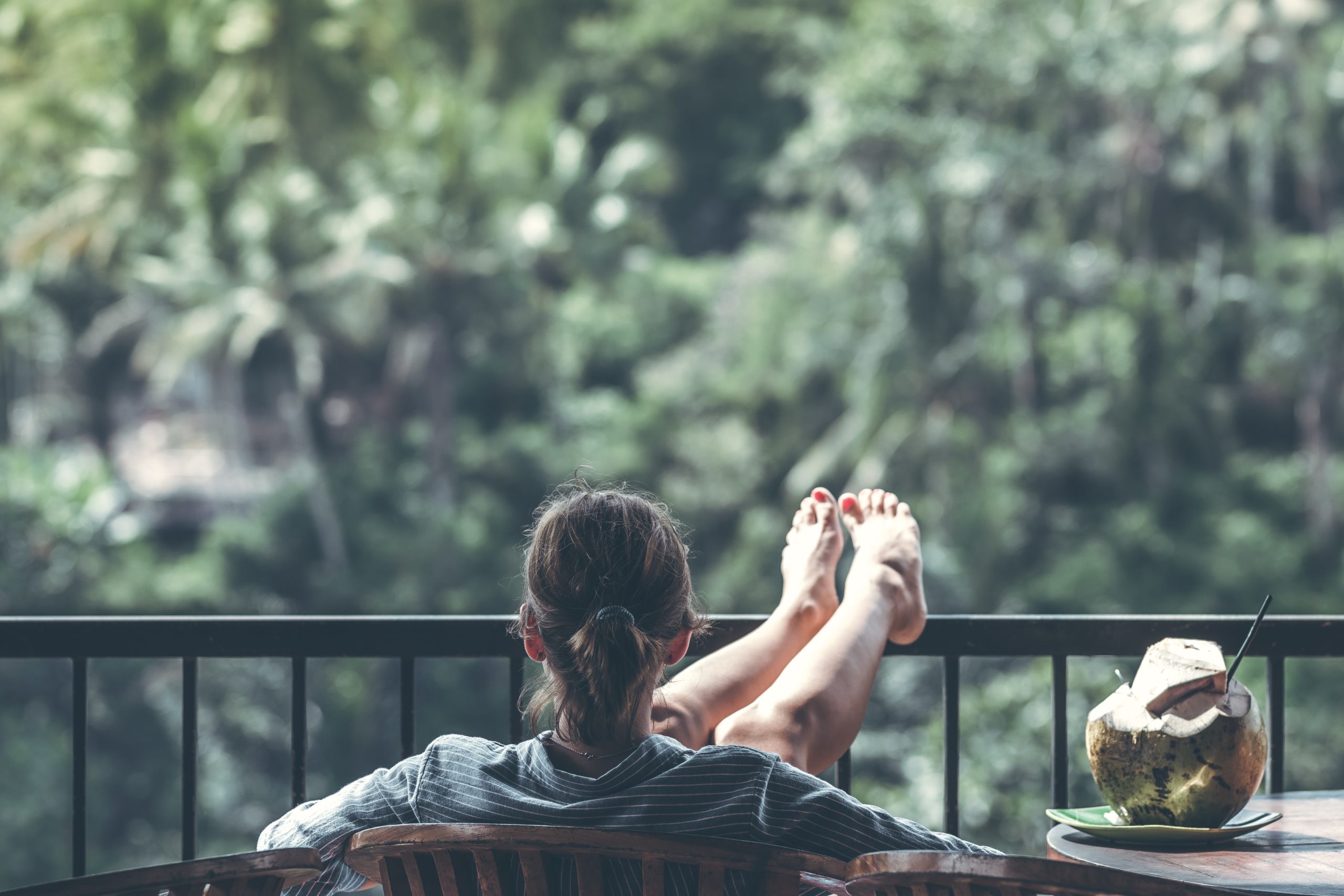 Creating a cozy balcony: What you shouldn’t miss in summer