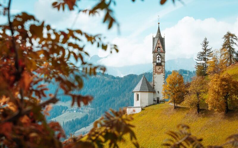 Südtirol im Herbst: Der Sehnsuchtsort vereint Natur, Kultur und Kulinarik