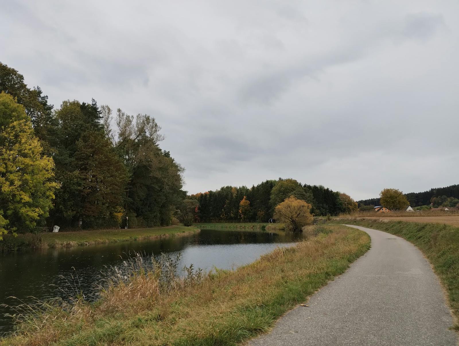 Radfahren durch das Wasser: einer der schönsten Radwege Belgiens
