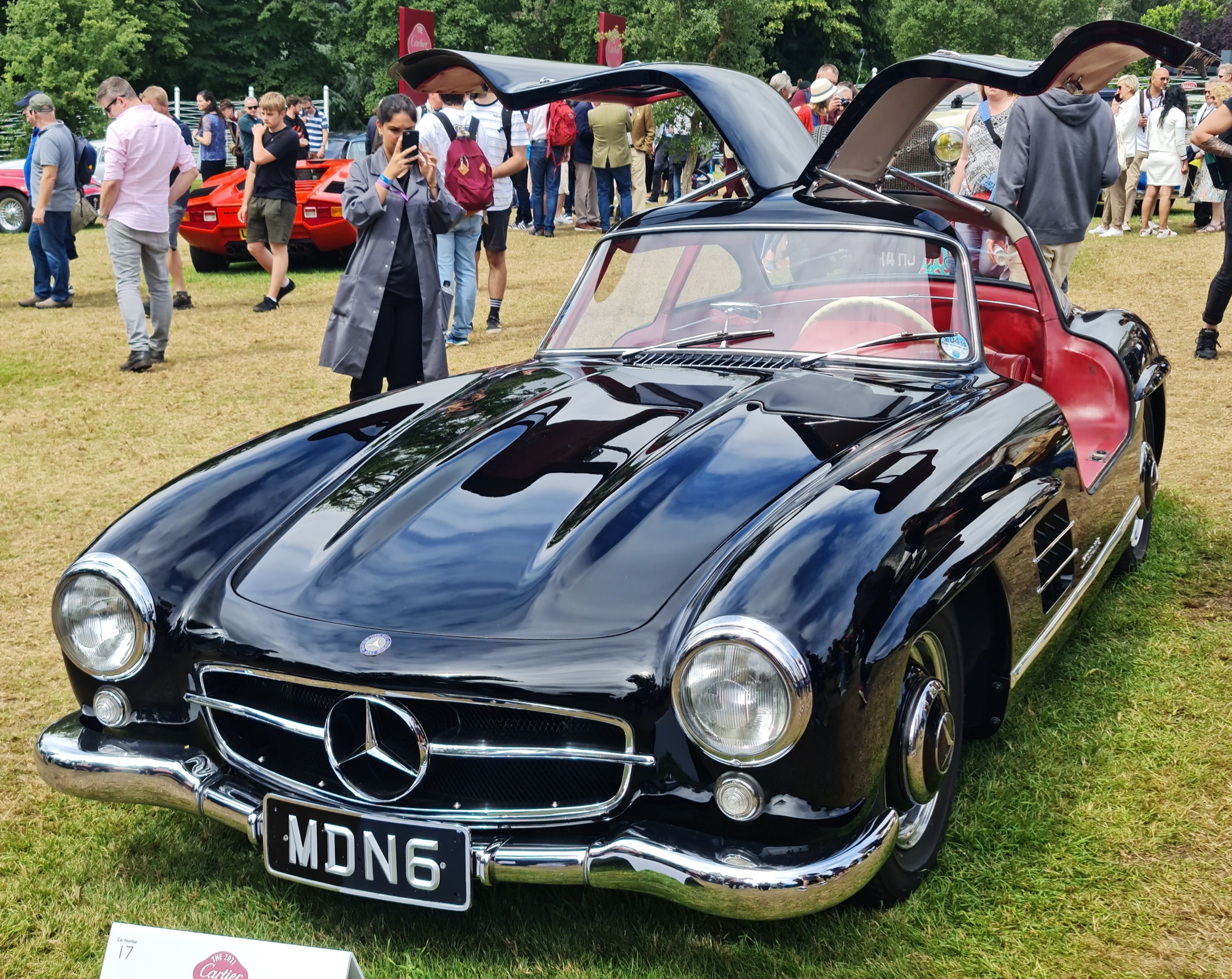 Gullwings for Eternity: The Mercedes-Benz 300 SL
