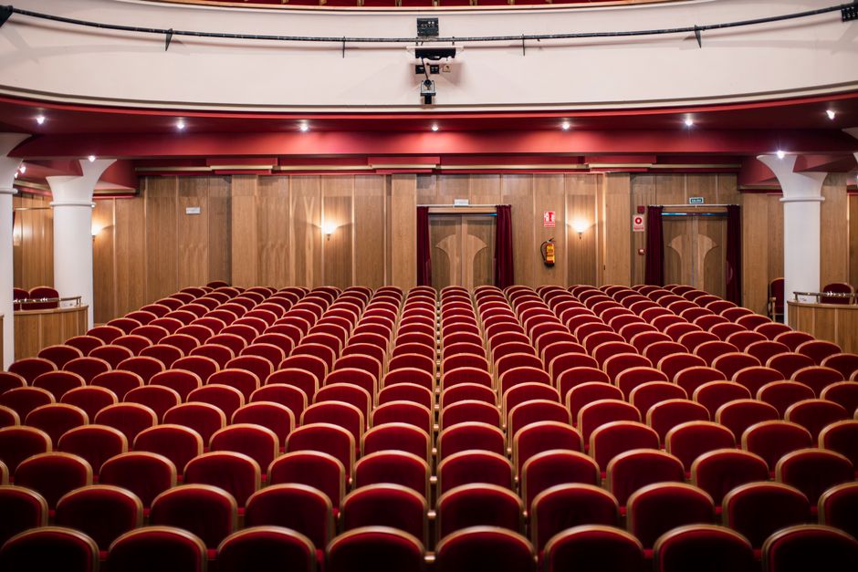 Der Saal, der schon vor dem Ton spielt